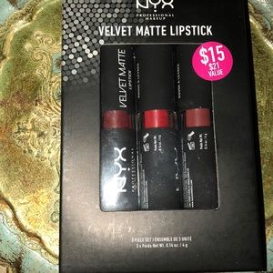 NYX velvet matte lipsticks 3 piece set